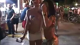 Млад мъж 21 евро коп ...