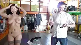 - млад тийнейджър Ли ...
