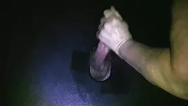 Момиче с малки гърди ...