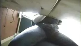 Блондинката обича дв ...