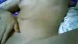Възрастна жена означ ...
