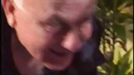 талия Палмър опитва  ...