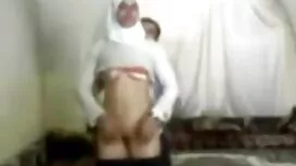 Английски MILF София ...